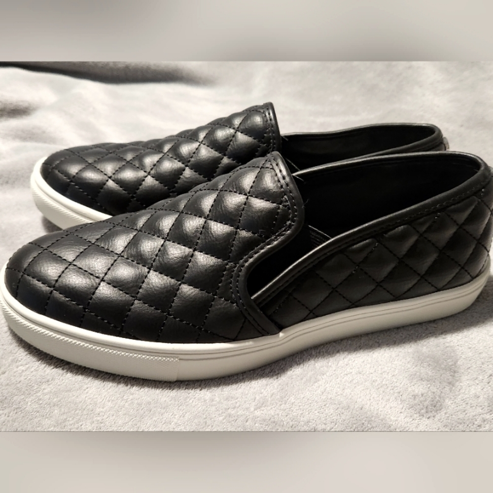 Steve Madden Quilted Black Slip-On Flats with White Sole
